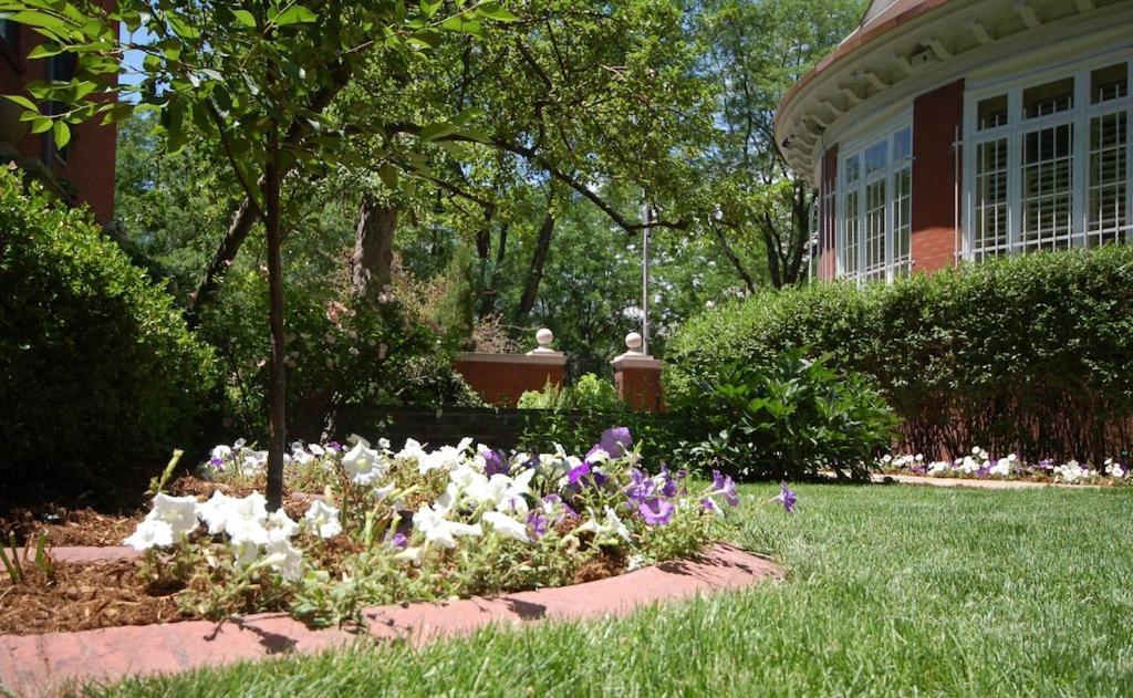 The Starkey Mansion, One Block From Colorado State Capitol Villa Denver Exterior photo
